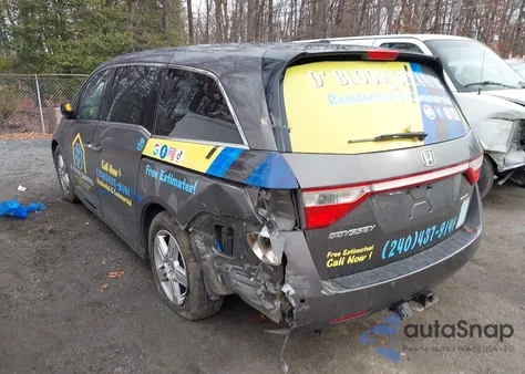 2011 Honda Odyssey Touring/Touring Elite z USA, uszkodzony, nr VIN 5FNRL5H95BB089518